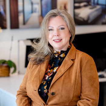 image of Julie Johnson