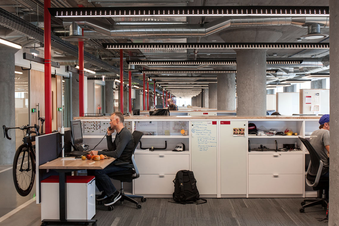 SRAM work space, interior lighting