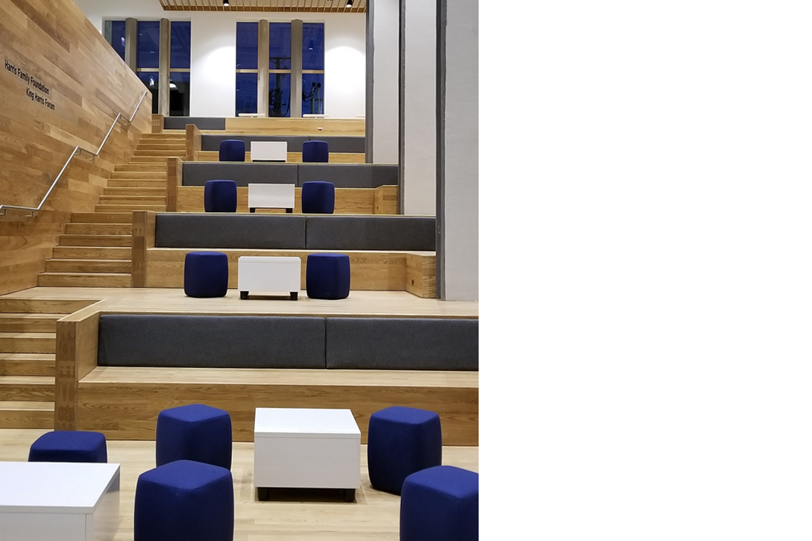Loews Miami Beach guest lounge area, interior lighting