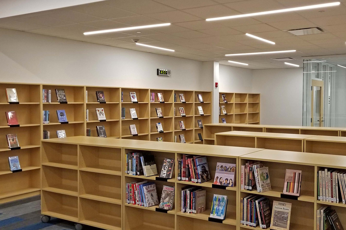 North Shore Country Day School, interior lighting