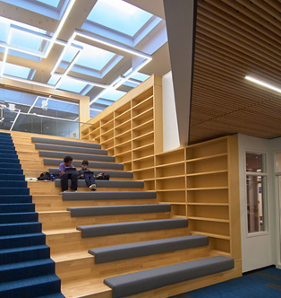North Shore Country Day School, interior lighting