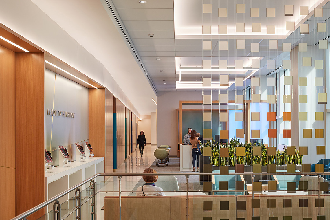 University of Chicago Medicine – Ambulatory Care Center at Streeterville interior lighting