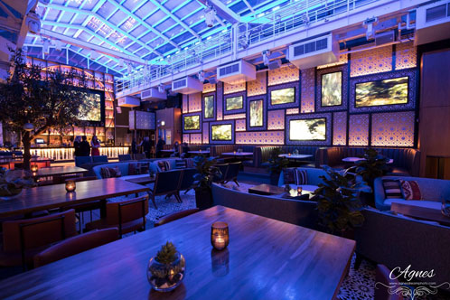 Roof on the Wit lounge area, interior lighting